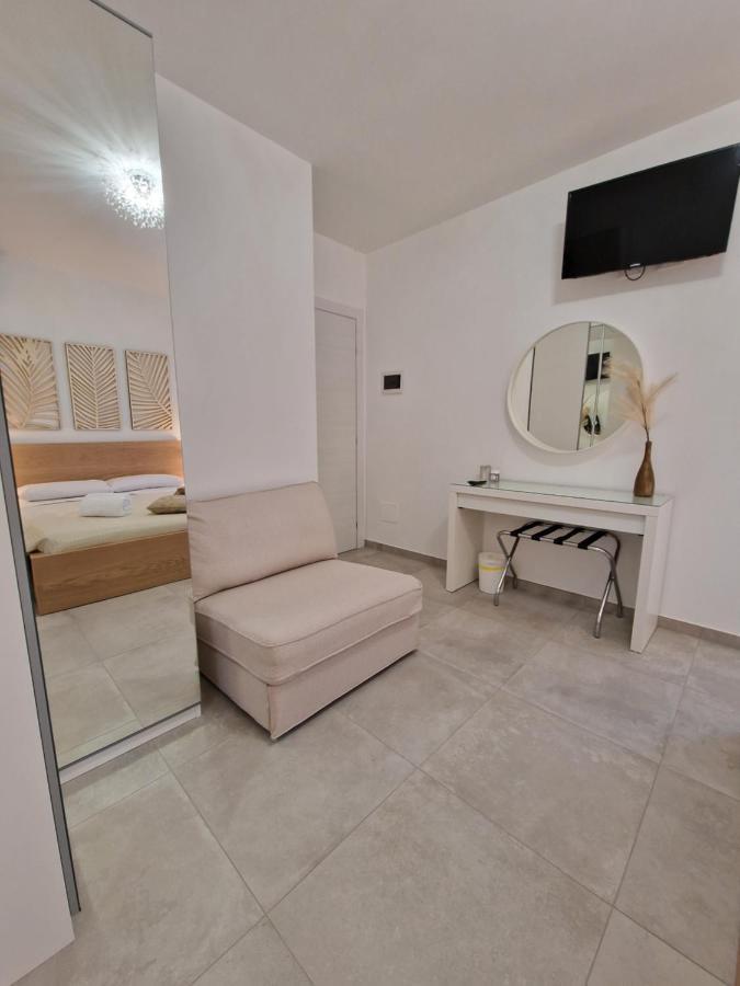 Villa Eden, Bed And Breakfast Cinisi Exterior photo